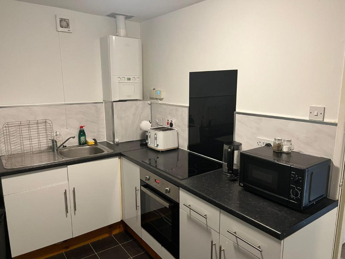 Topzy-Turvy - 1 Bedroom Apartment Свонсі Екстер'єр фото